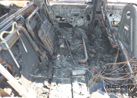 2001 Ford Excursion Limited из США, поврежденный, VIN 1FMSU43F91EC27353